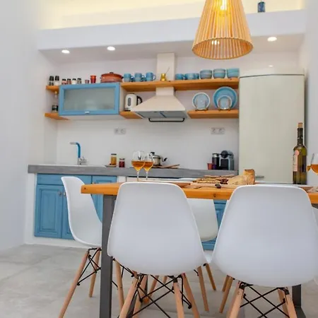 Cycladic Lifestyle Naxos Town Apartmán *